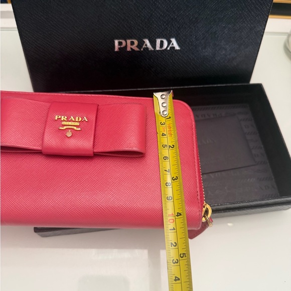Authentic pink Prada Bow Wallet with box, authenticity card,COA. - Picture 16 of 17